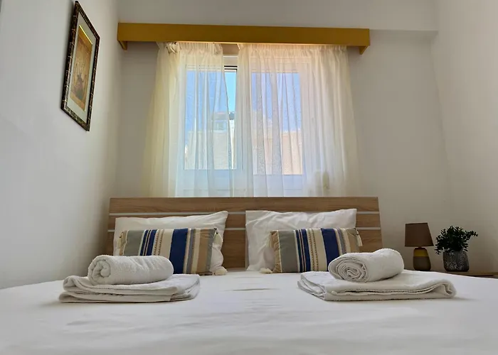 Family Friendly Apartment, In Nature, With Yard 