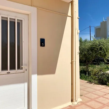 Family Friendly Apartment, In Nature, With Yard 