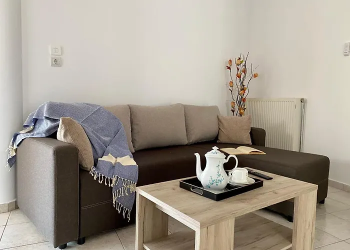 Family Friendly Apartment, In Nature, With Yard 