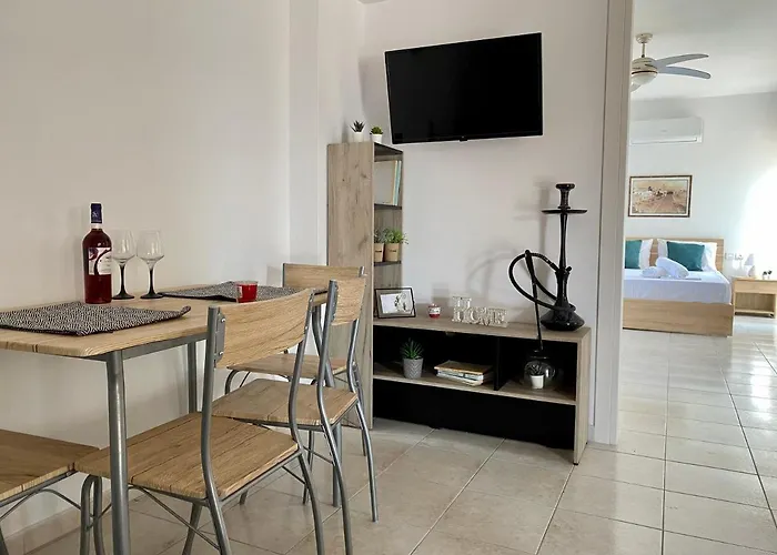 Family Friendly Apartment, In Nature, With Yard 